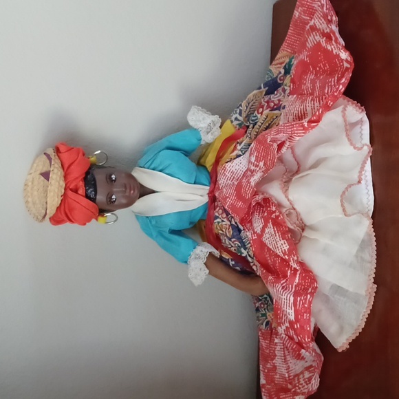 VINTAGE South American Doll - 1960 - Picture 14 of 15